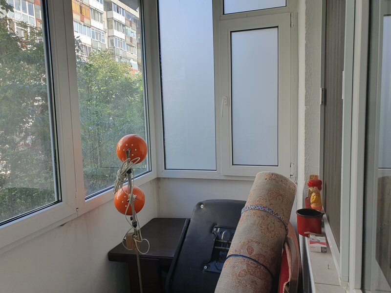 Dr Taberei, V Ialomitei, 3 camere 4/10, dec, bl 78, liber, 2 gr sanitare