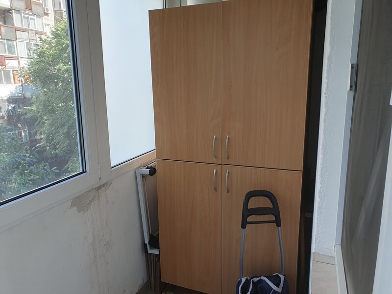 Dr Taberei, V Ialomitei, 3 camere 4/10, dec, bl 78, liber, 2 gr sanitare