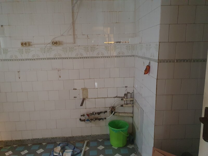 Dr Taberei, V Ialomitei, 3 camere 4/10, dec, bl 78, liber, 2 gr sanitare